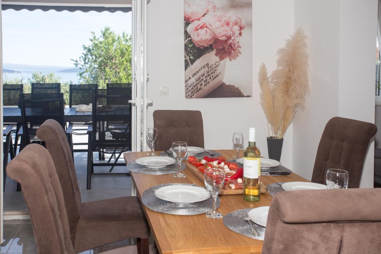 Villa Ivano With Sea&Mountain View Kastel Stari Exterior photo