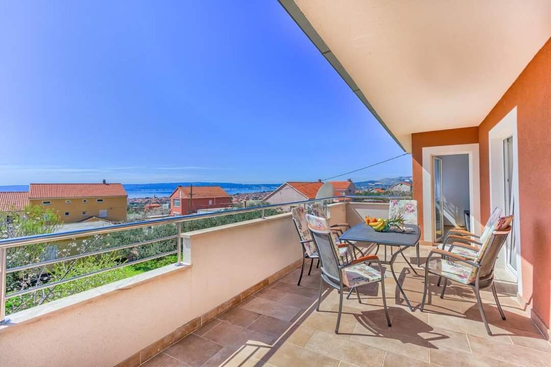 Villa Ivano With Sea&Mountain View Kastel Stari Exterior photo